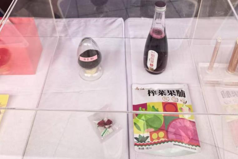 涪陵开展总体国家安全观宣传 我院特色农产品与种业成果集中亮相